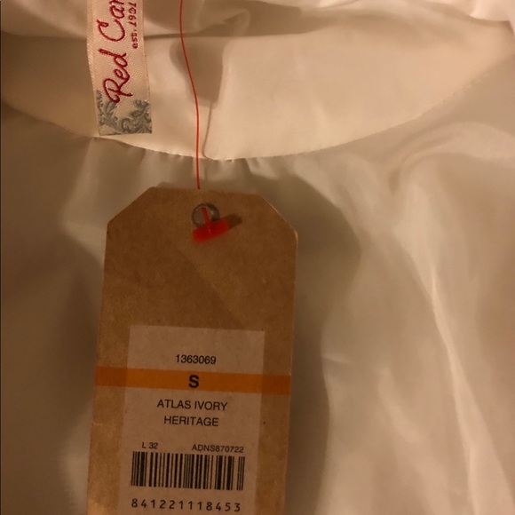 Final PRICE 💥 3/$12 NWT 🆕 Red Camel Ivory vest. - Picture 5 of 6